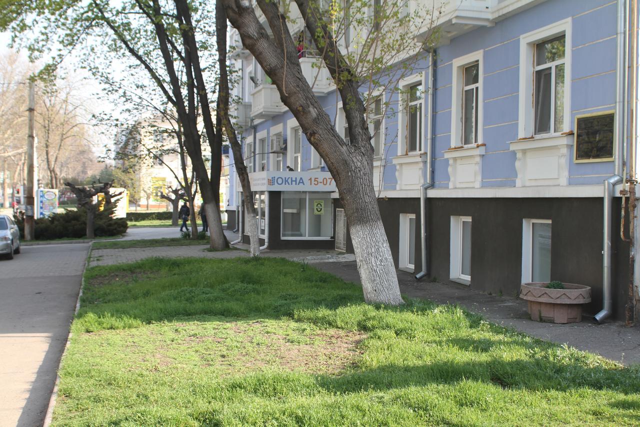 Old Tiraspol Hostel Ngoại thất bức ảnh